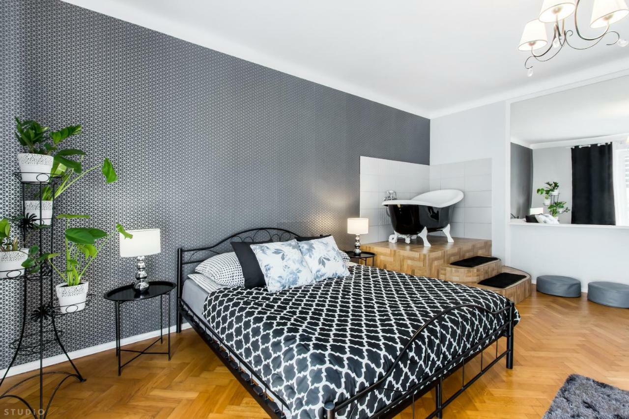 Clicktheflat Apartment Chmielna 7 Βαρσοβία Εξωτερικό φωτογραφία