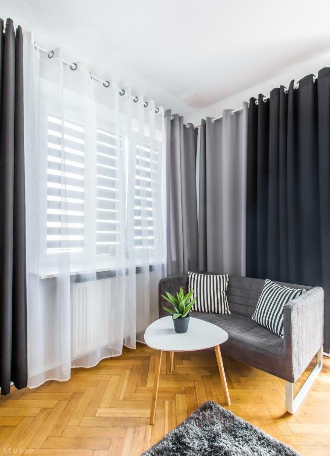 Clicktheflat Apartment Chmielna 7 Βαρσοβία Εξωτερικό φωτογραφία